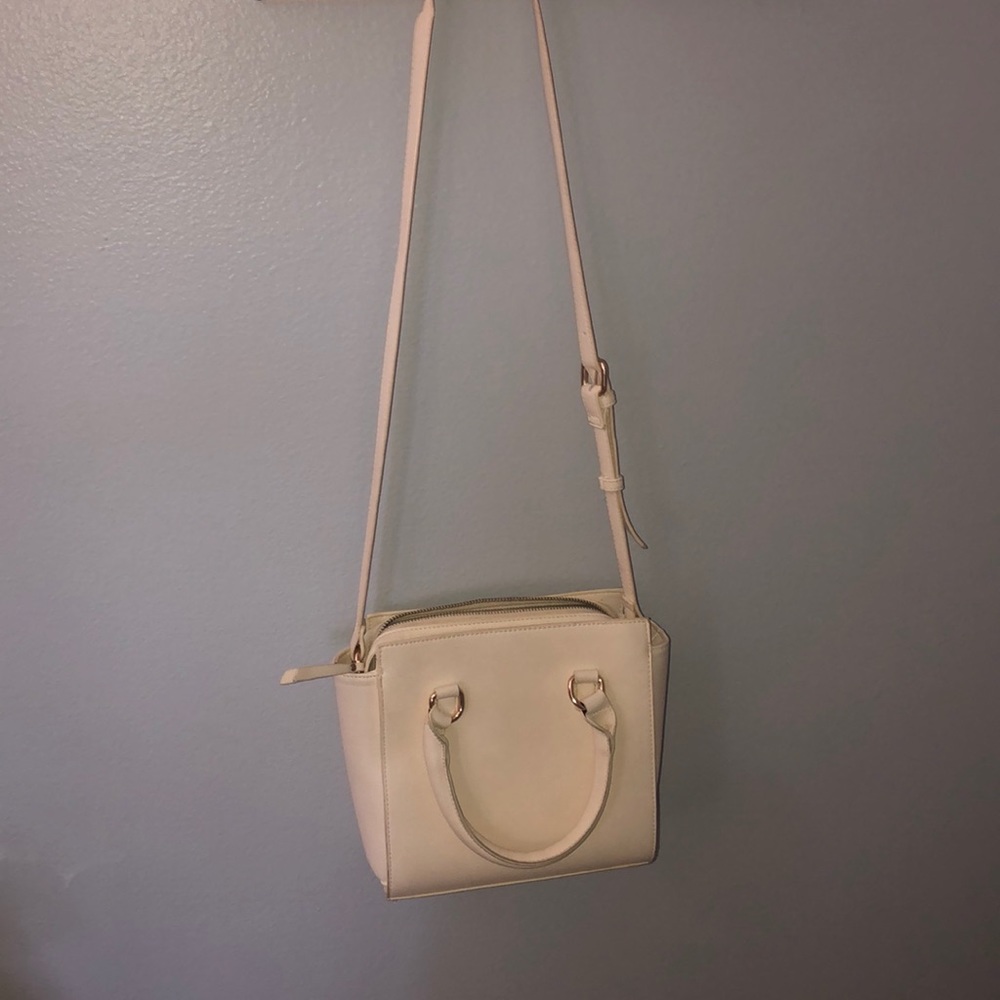 Cream forever 21 purse